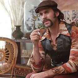 Foto Correndo com Tesouras