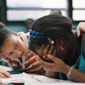 Foto Entre os Muros da Escola