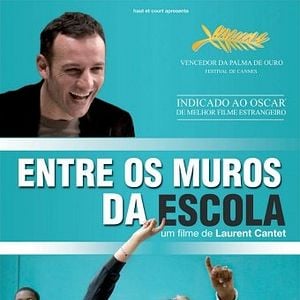 Foto Entre os Muros da Escola