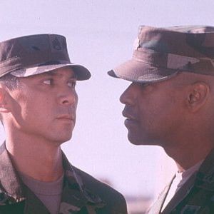 Foto Coragem Sob Fogo