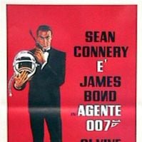 Foto Com 007 Só Se Vive 2 Vezes