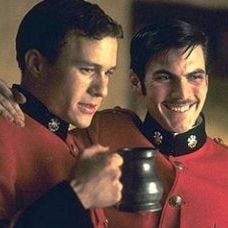 Foto As Quatro Plumas