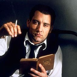 Foto Assassinato em Gosford Park