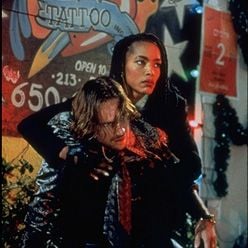 Foto Estranhos Prazeres