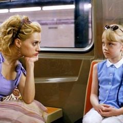 Foto Grande Menina, Pequena Mulher