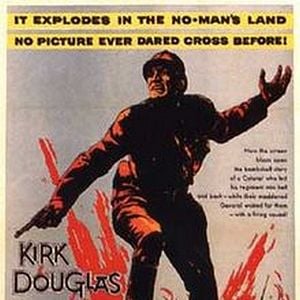 Foto Glória Feita de Sangue