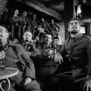 Foto Glória Feita de Sangue