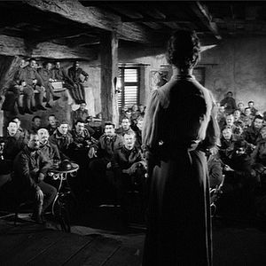 Foto Glória Feita de Sangue