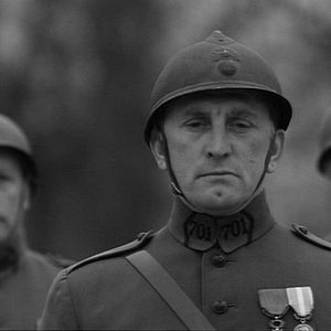 Foto Glória Feita de Sangue