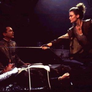 Foto Johnny Mnemonic, o Cyborg do Futuro