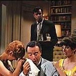 Foto Um Estranho Casal