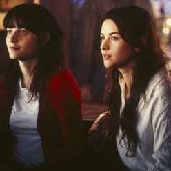 Foto Estranha Família