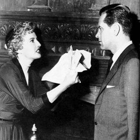 Foto Um Homem e Dez Destinos