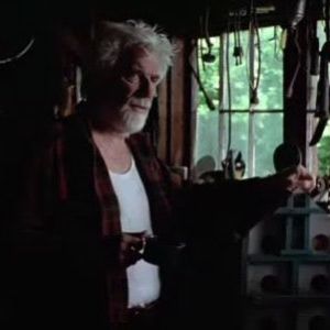 Foto Homens com Vassouras