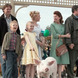 Foto A Menina e o Porquinho