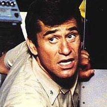 Foto Nimitz - De Volta ao Inferno