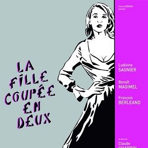 Foto Uma Garota Dividida em Dois