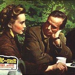 Foto Pânico nas Ruas