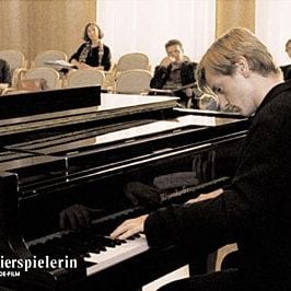 Foto A Professora de Piano