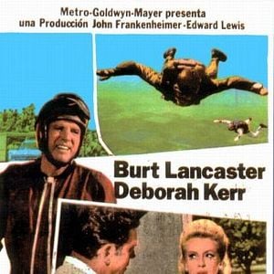 Foto Os Pára-Quedistas Estão Chegando