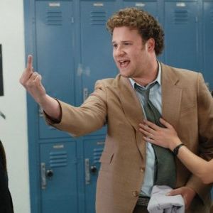 Foto Segurando as Pontas