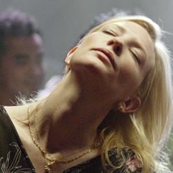 Foto Sob o Efeito da Água