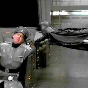 Foto S.O.S. - Tem um Louco Solto no Espaço