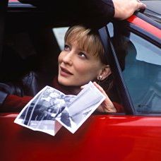 Foto O Custo da Coragem