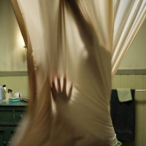 Foto Evocando Espíritos