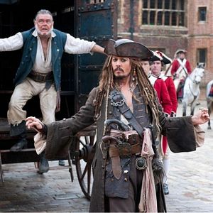 Foto Piratas do Caribe - Navegando em Águas Misteriosas