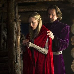 Foto A Garota da Capa Vermelha