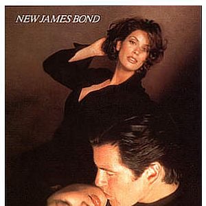 Foto 007 - O Amanhã Nunca Morre