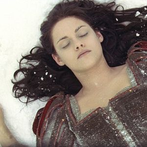 Foto Branca de Neve e o Caçador