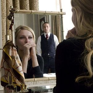 Foto Entre Segredos e Mentiras