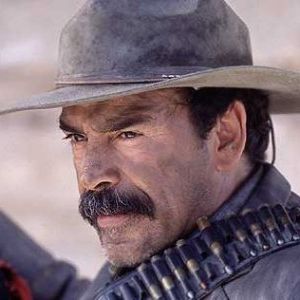 Foto E Estrelando Pancho Villa