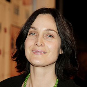 Foto Carrie-Anne Moss