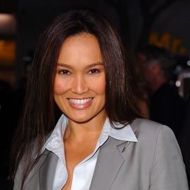 Foto Tia Carrere
