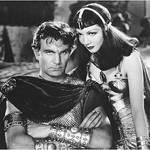 Foto Claudette Colbert