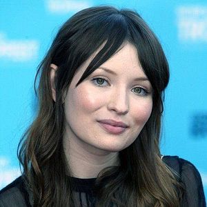 Foto Emily Browning