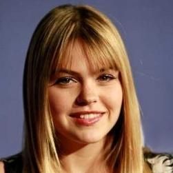Foto Aimee Teegarden