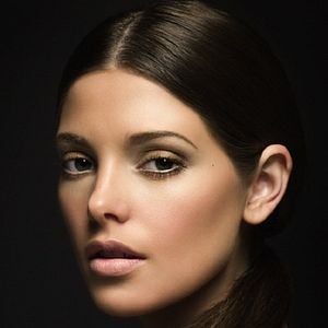 Foto Ashley Greene Khoury
