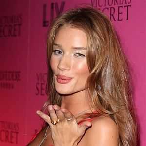 Foto Rosie Huntington-Whiteley