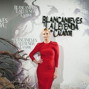 Foto Branca de Neve e o Caçador