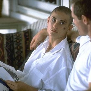 Foto Até o Limite da Honra