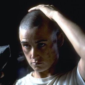 Foto Até o Limite da Honra