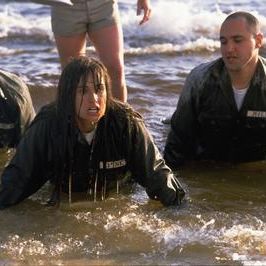 Foto Até o Limite da Honra