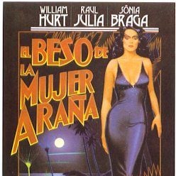 Foto O Beijo da Mulher-Aranha