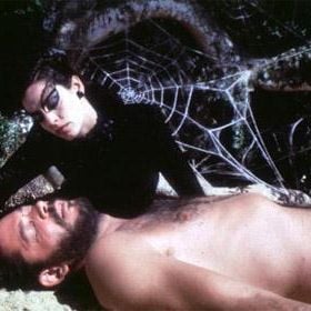 Foto O Beijo da Mulher-Aranha