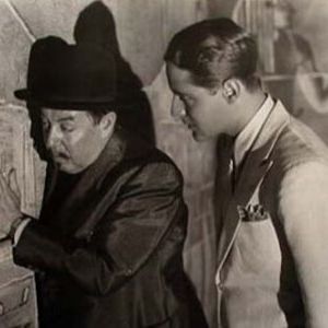 Foto Charlie Chan no Egito
