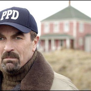 Foto Crimes no Paraíso